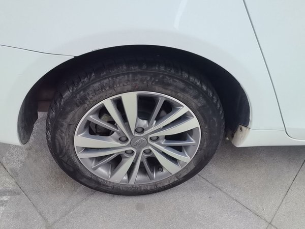 Geely Auto Emgrand 2018, 53500 км, за 5866 USD - фото 10