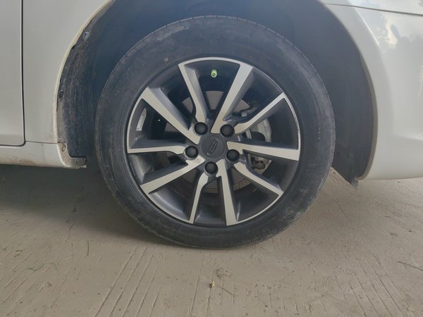 Geely Auto Emgrand 2019, 22900 км, за 5490 USD - фото 8