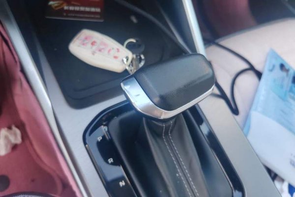 Geely Auto Emgrand 2022, 31400 км, за 8165 USD - фото 11
