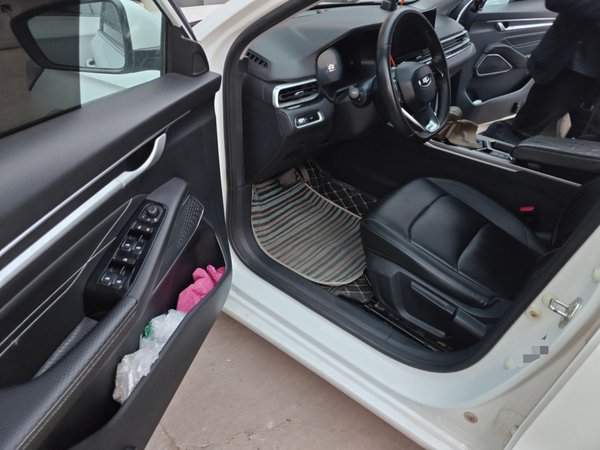 Geely Auto Emgrand 2022, 39500 км, за 8370 USD - фото 19