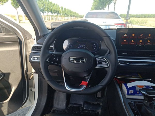 Geely Auto Emgrand 2022, 49300 км, за 8153 USD - фото 7