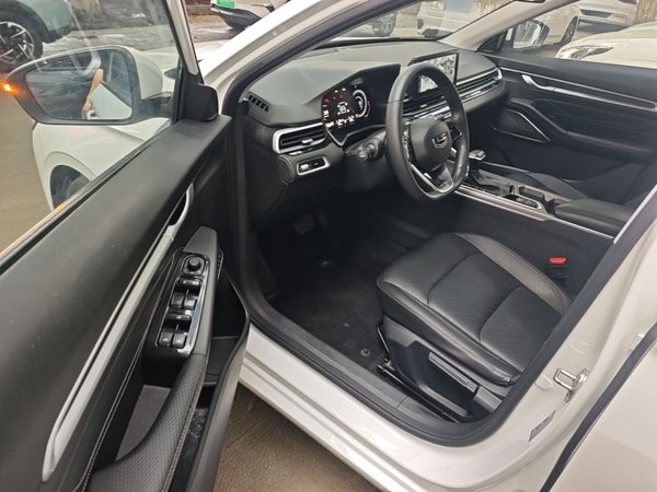 Geely Auto Emgrand 2022, 97000 км, за 7391 USD - фото 19