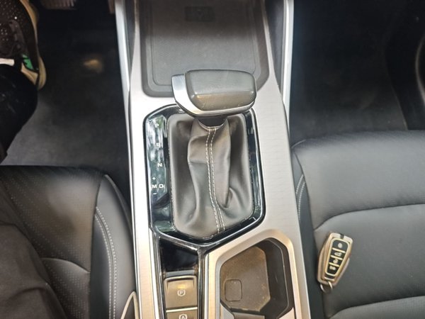 Geely Auto Emgrand 2022, 97000 км, за 7391 USD - фото 17