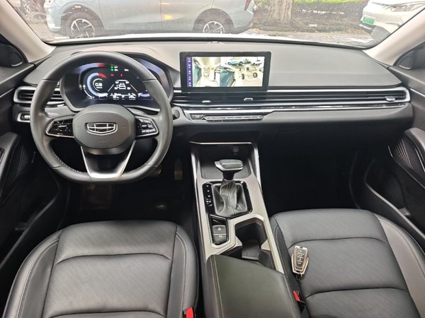 Geely Auto Emgrand 2022, 97000 км, за 7391 USD - фото 13