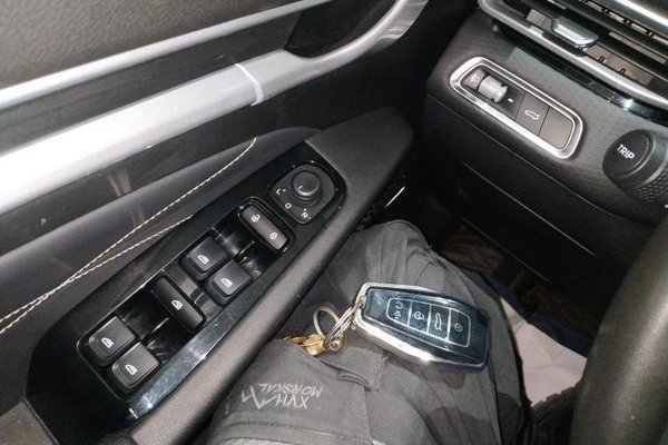 Geely Auto Emgrand 2023, 12500 км, за 9196 USD - фото 23