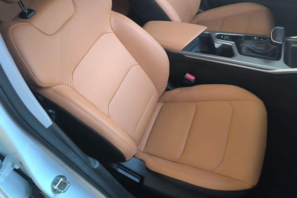 Geely Auto Emgrand 2025, 10200 км, за 10476 USD - фото 24