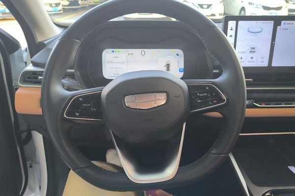 Geely Auto Emgrand 2025, 10200 км, за 10476 USD - фото 18