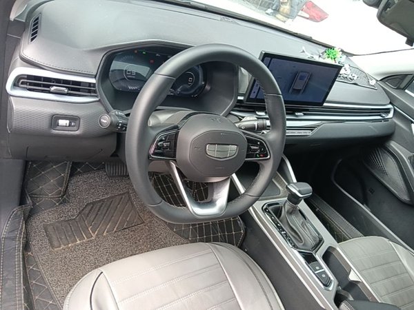 Geely Auto Emgrand 2025, 16900 км, за 9968 USD - фото 13