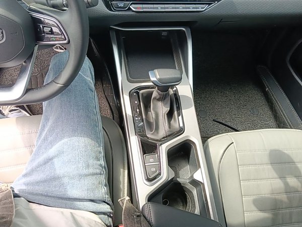 Geely Auto Emgrand 2025, 16900 км, за 9968 USD - фото 17
