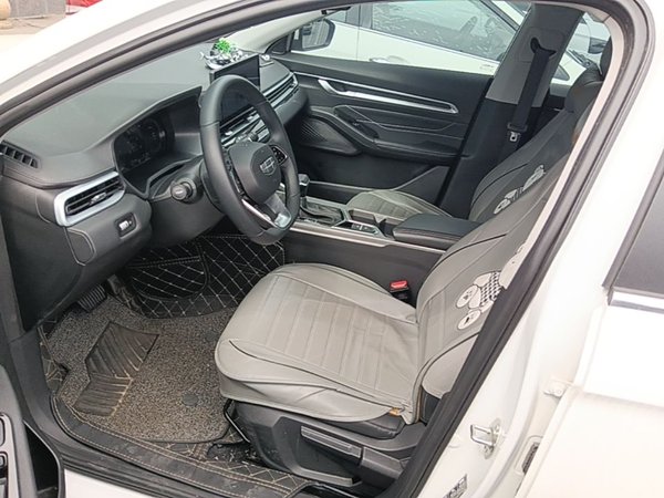 Geely Auto Emgrand 2025, 16900 км, за 9968 USD - фото 18