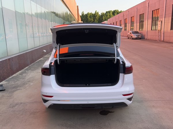 Geely Auto Emgrand 2025, 25000 км, за 8355 USD - фото 29