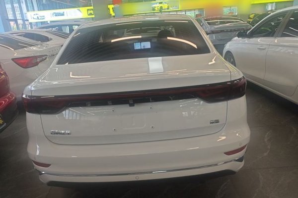 Geely Auto Emgrand 2025, 2700 км, за 10335 USD