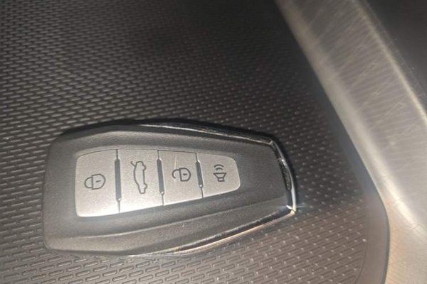 Geely Auto Emgrand 2025, 2700 км, за 10335 USD - фото 12