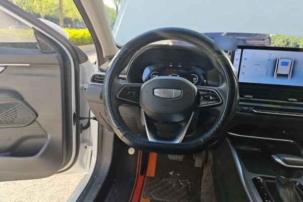 Geely Auto Emgrand 2025, 9700 км, за 9645 USD - фото 9