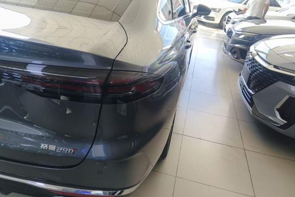 Geely Auto Emgrand 2026, 3000 км, за 11356 USD - фото 13