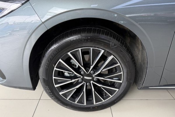 Geely Auto Emgrand 2026, 3000 км, за 11356 USD - фото 17