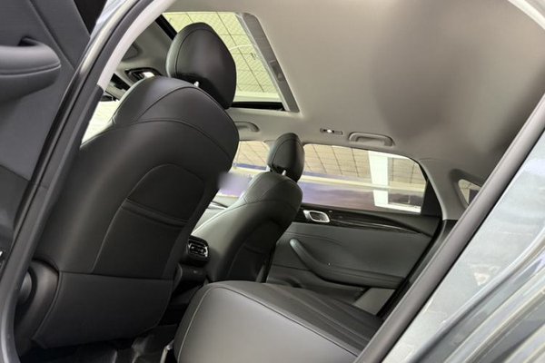 Geely Auto Emgrand 2026, 3000 км, за 11356 USD - фото 30