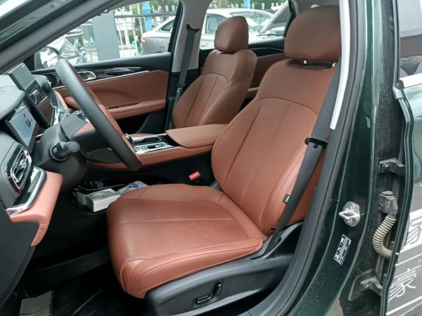 Geely Auto Emgrand 2026, 3100 км, за 13175 USD - фото 20