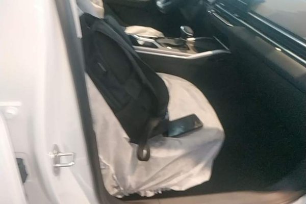 Geely Auto Emgrand 2026, 100 км, за 10958 USD - фото 28