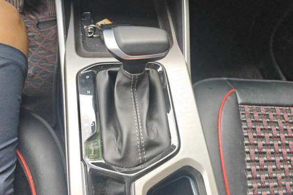 Geely Auto Emgrand 2026, 19900 км, за 9048 USD - фото 11