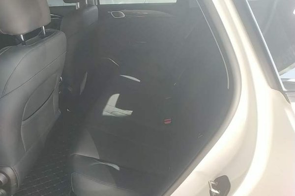Geely Auto Emgrand 2026, 2600 км, за 11017 USD - фото 20