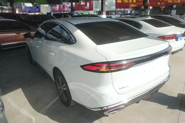 Geely Auto Emgrand 2026, 2600 км, за 11017 USD