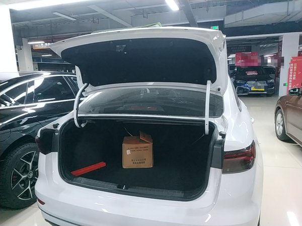 Geely Auto Emgrand 2026, 3700 км, за 10263 USD - фото 22