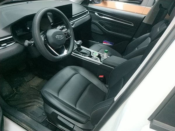 Geely Auto Emgrand 2026, 3700 км, за 10263 USD - фото 18