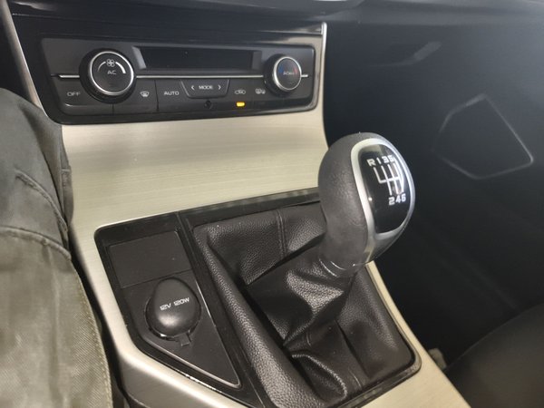 Geely Emgrand GL 2017, 72200 км, за 4255 USD - фото 15