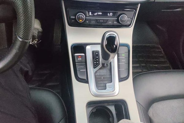 Geely Auto Emgrand GL 2017, 87600 км, за 3496 USD - фото 25