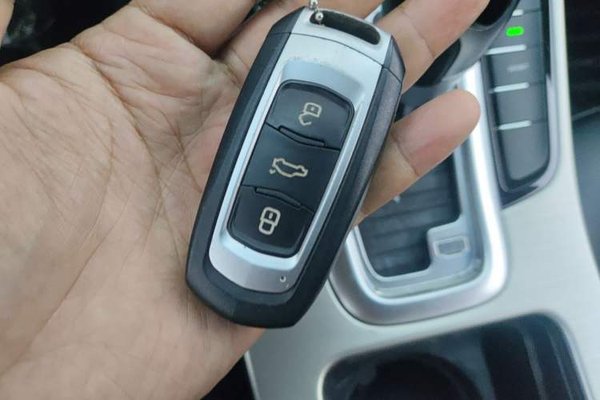 Geely Auto Emgrand GL 2017, 87600 км, за 3496 USD