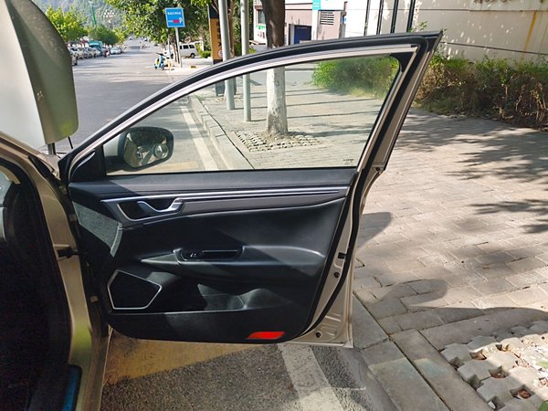 Geely Emgrand GL 2019, 110900 км, за 5178 USD - фото 14