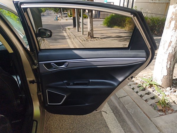 Geely Emgrand GL 2019, 110900 км, за 5178 USD - фото 15