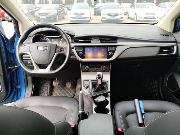 Geely Emgrand GS 2016, 70600 км, за 4358 USD - фото 13