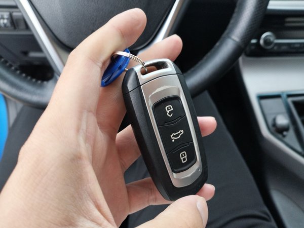 Geely Emgrand GS 2016, 70600 км, за 4358 USD - фото 12