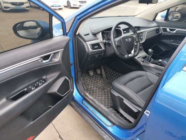 Geely Emgrand GS 2016, 70600 км, за 4358 USD - фото 19