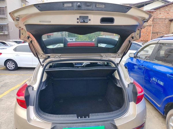 Geely Emgrand GS 2016, 134200 км, за 3886 USD - фото 18