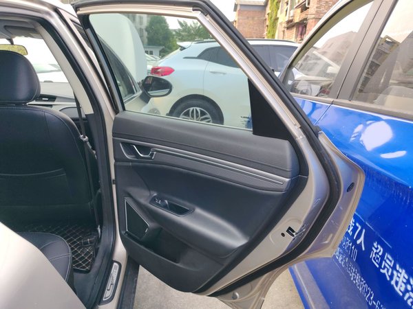 Geely Emgrand GS 2016, 134200 км, за 3886 USD - фото 24