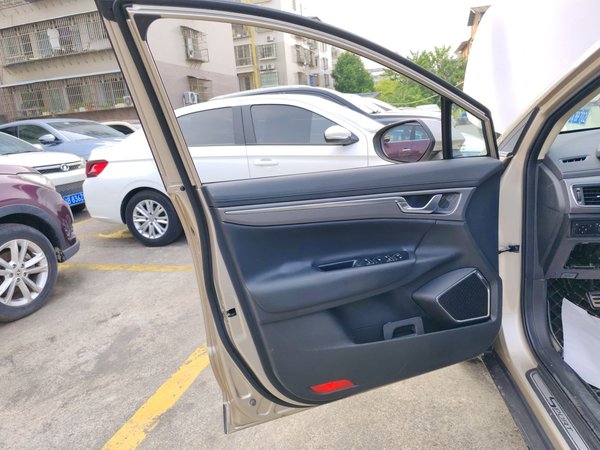 Geely Emgrand GS 2016, 134200 км, за 3886 USD - фото 25