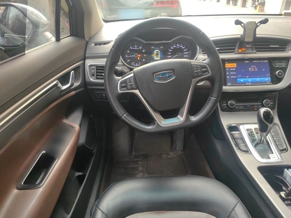 Geely Auto Emgrand GS 2016, 125200 км, за 5038 USD - фото 6