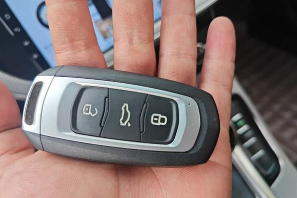 Geely Auto Emgrand GS 2016, 106400 км, за 5237 USD - фото 10