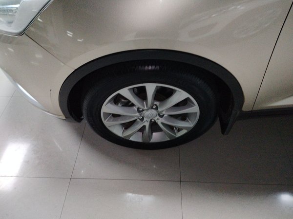 Geely Auto Emgrand GS 2016, 97500 км, за 4378 USD - фото 7