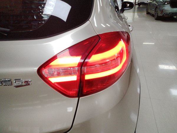 Geely Auto Emgrand GS 2016, 97500 км, за 4378 USD