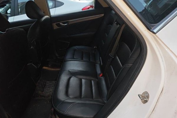 Geely Auto Emgrand GS 2016, 114100 км, за 2821 USD - фото 17