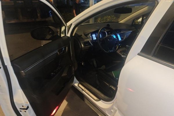 Geely Auto Emgrand GS 2016, 170900 км, за 2908 USD - фото 16
