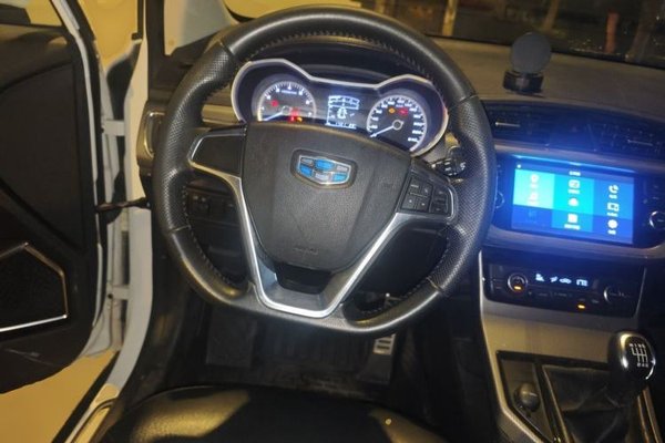 Geely Auto Emgrand GS 2016, 170900 км, за 2908 USD - фото 10