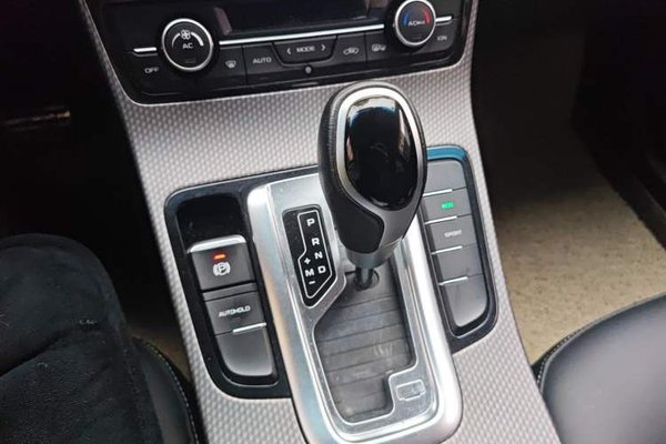 Geely Auto Emgrand GS 2016, 59800 км, за 3806 USD - фото 18