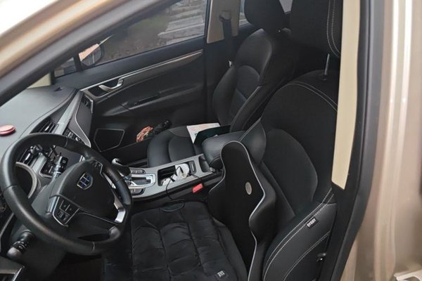 Geely Auto Emgrand GS 2016, 59800 км, за 3806 USD - фото 19
