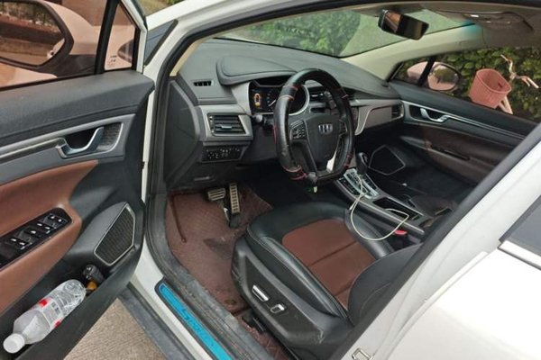 Geely Auto Emgrand GS 2018, 117000 км, за 6196 USD - фото 13