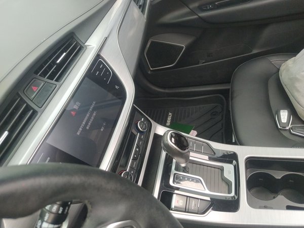 Geely Emgrand GS 2019, 131400 км, за 5867 USD - фото 16